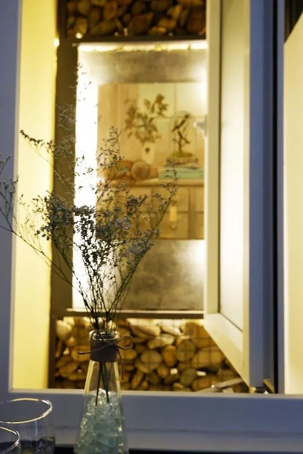 Happy House Hotel Da Nang 2*,  Vietnam